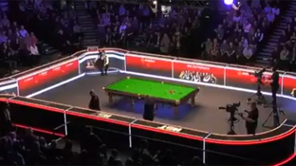 Snooker final interrupted by electronic 'whoopee cushion'