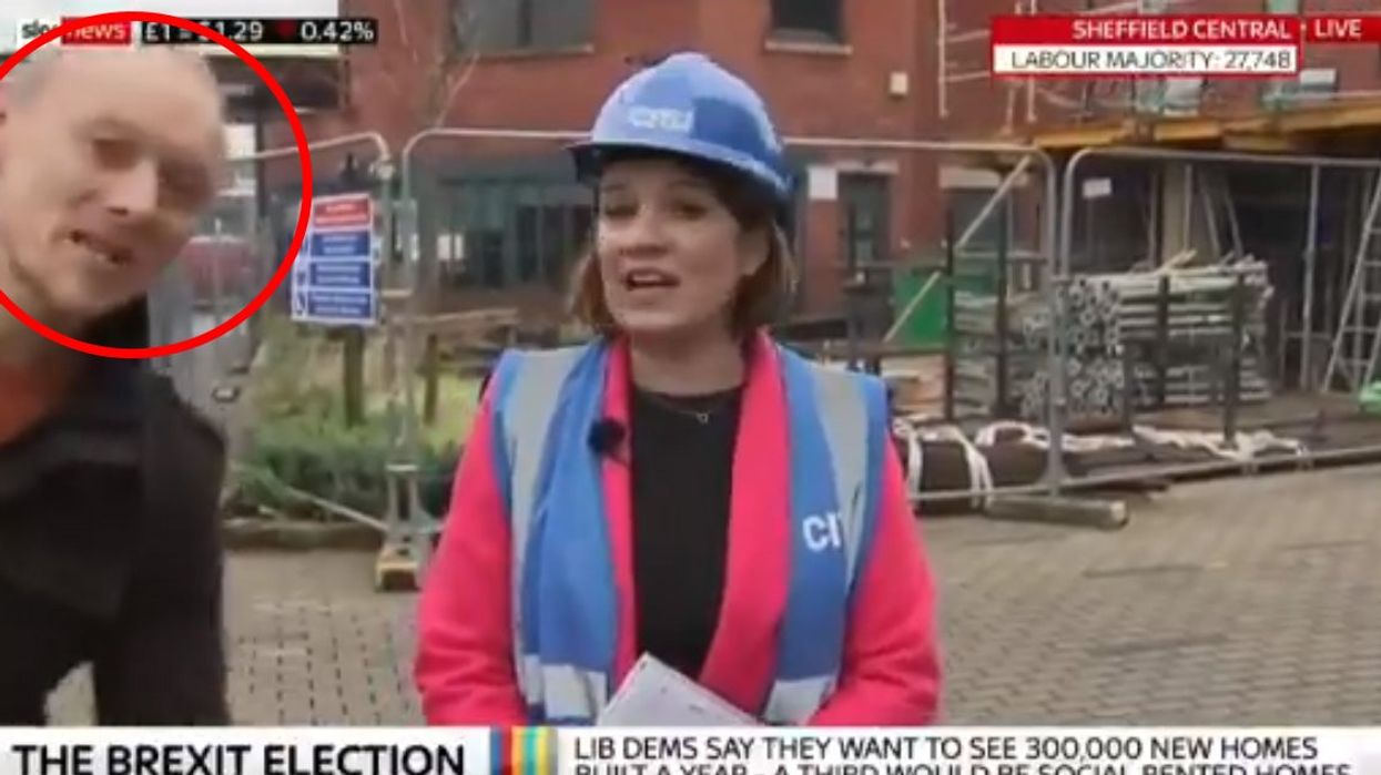 Man gatecrashes Sky News report to give his honest thoughts on Brexit