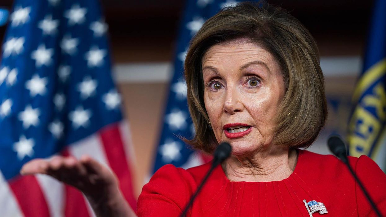 Nancy Pelosi mocks Trump by explaining the meaning of a word to him