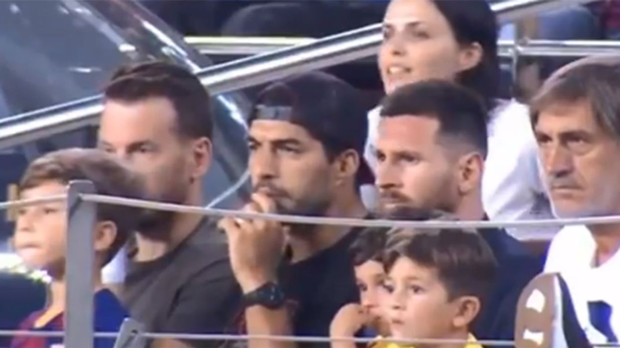 Messi's 3-year-old son celebrates wrong team scoring and Suarez immediately calls him out