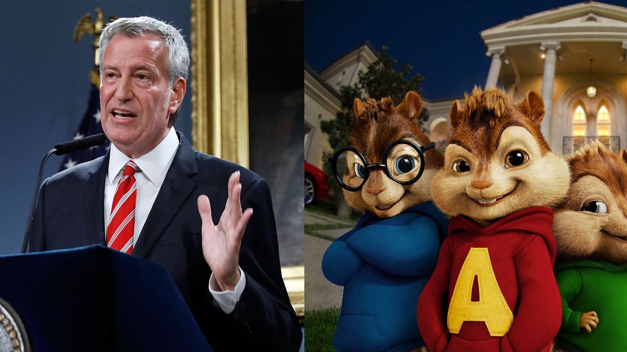 Bill de Blasio jokes about auditioning for Alvin and the Chipmunks after audio glitch in Iowa video