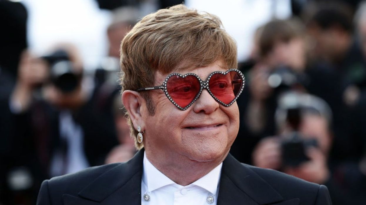 A 1970s diary entry from Elton John has gone viral because it is so hilarious