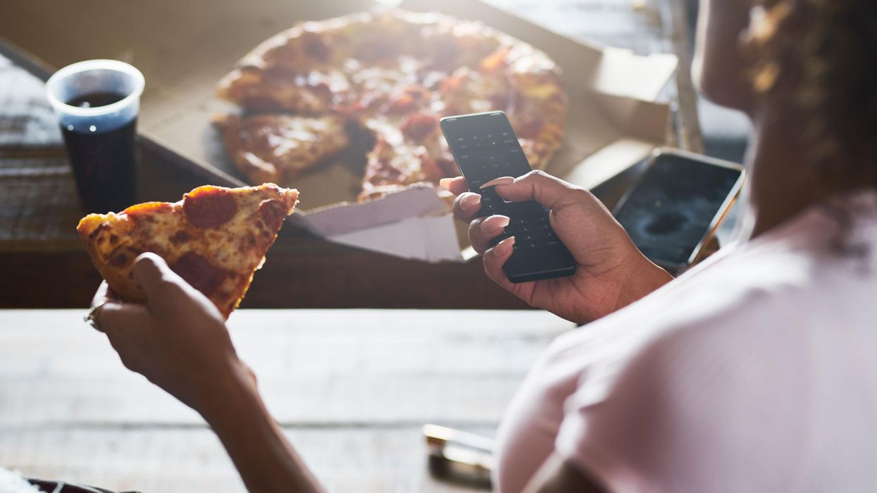 Woman receives explicit texts from the man who had just delivered her food