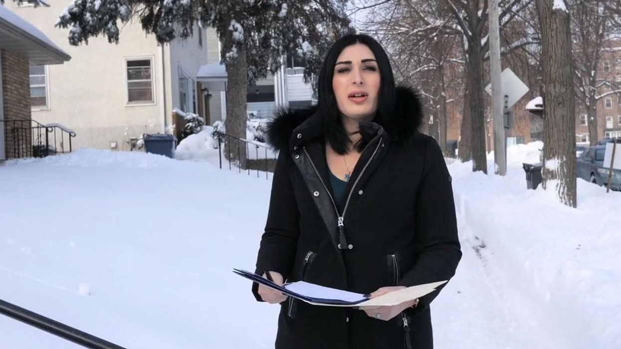 Alt-right conspiracy theorist Laura Loomer spectacularly fails to doorstep Ilhan Omar