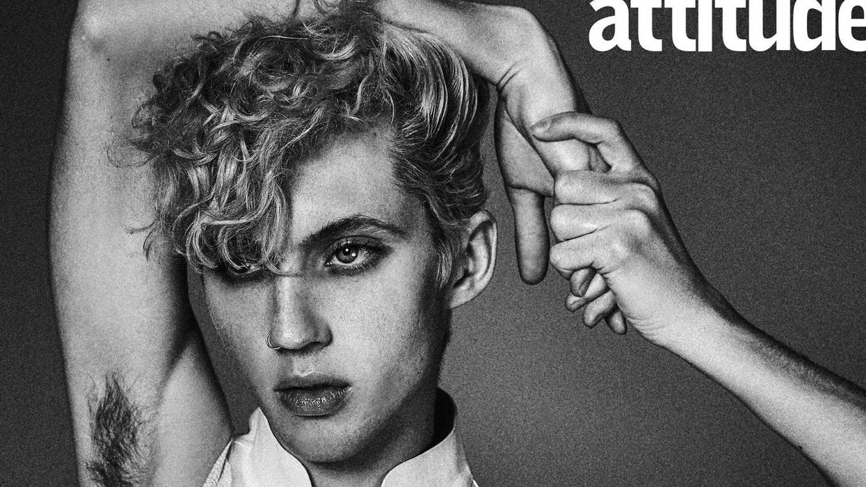 Troye Sivan says he cried and "felt really sick" when he realised he was gay