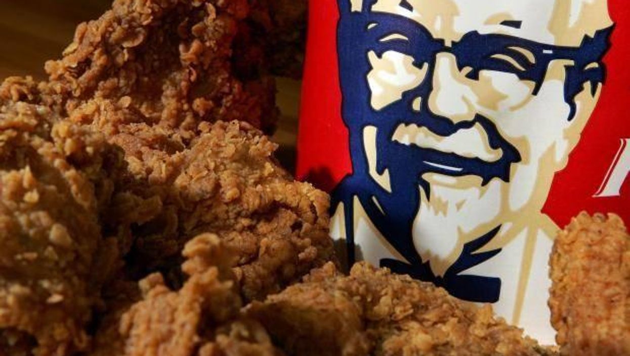Police ask Londoners not to call them about the KFC crisis