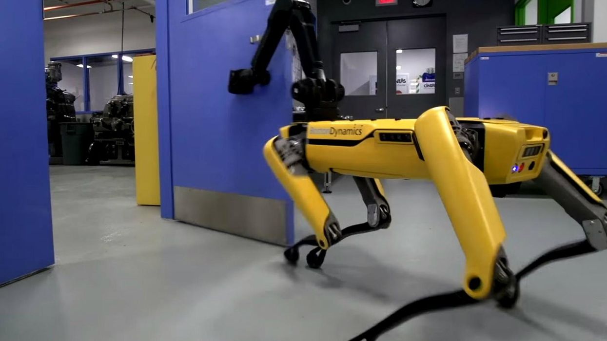 A Boston Dynamics robot learned a new trick and people are terrified
