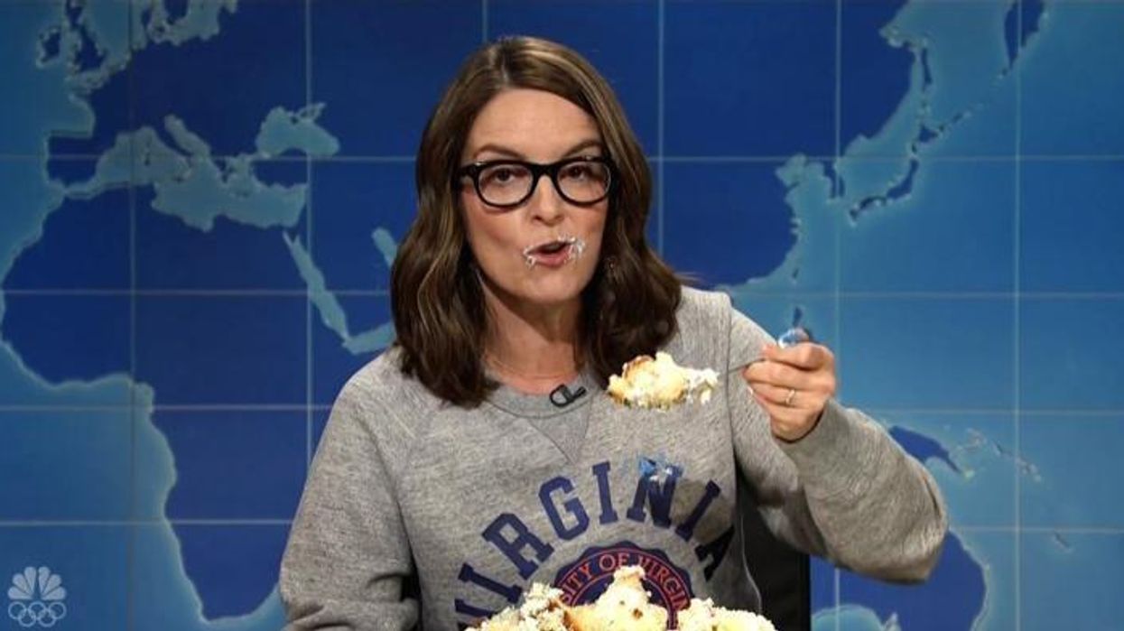 Tina Fey urges Americans: Stay home from neo-Nazi rallies. Eat a sheet cake instead.