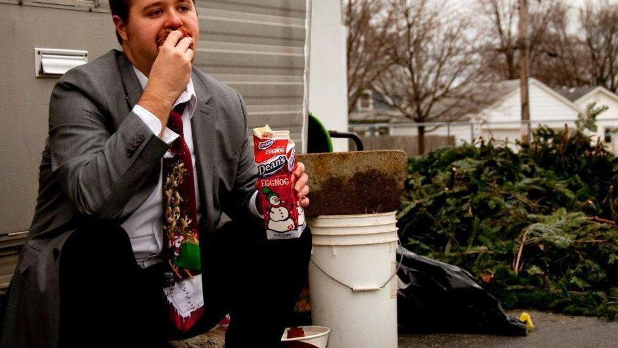 This man's Christmas cards are an exercise in trolling his mother