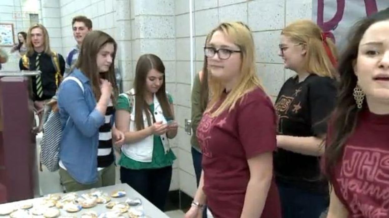 School bakers sell discounted cookies to women to highlight the gender pay gap