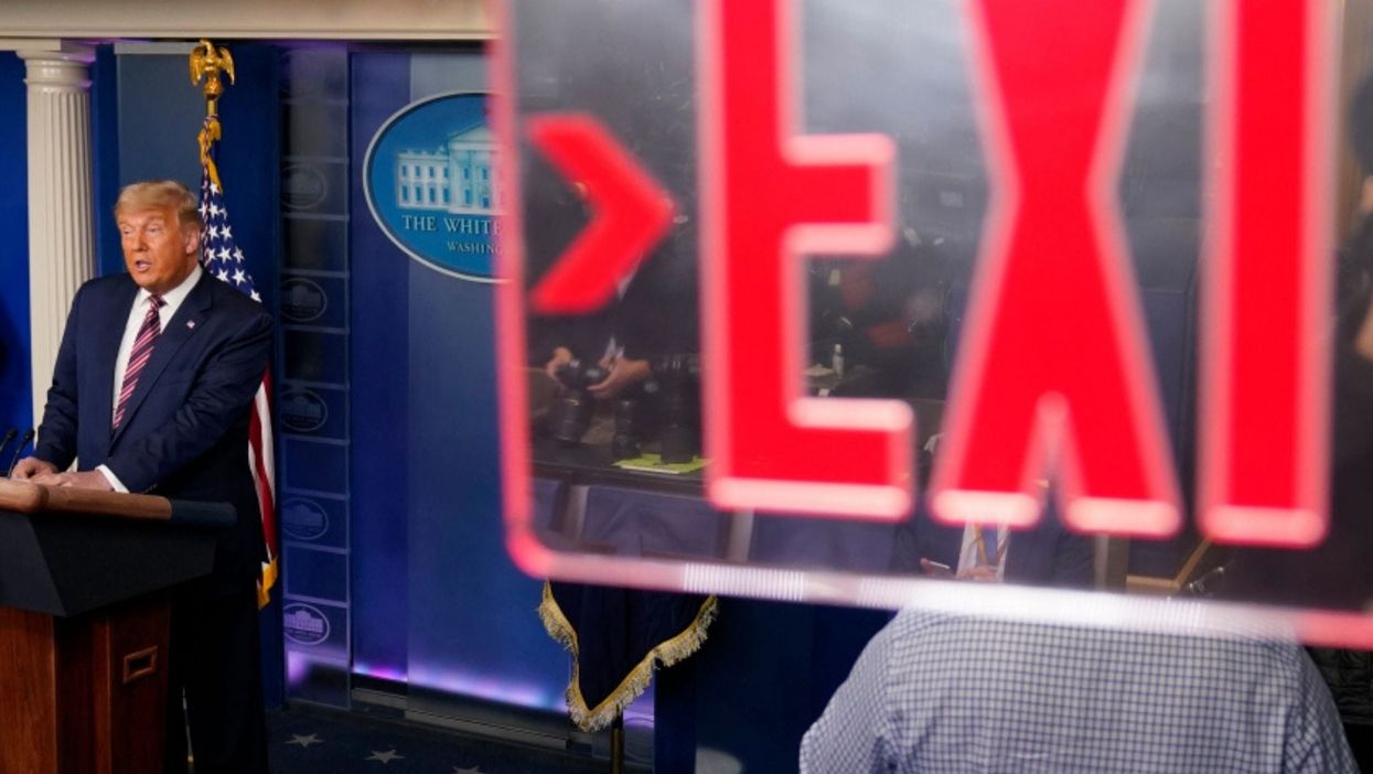 These 8 photos perfectly sum up how chaotic 2020 was
