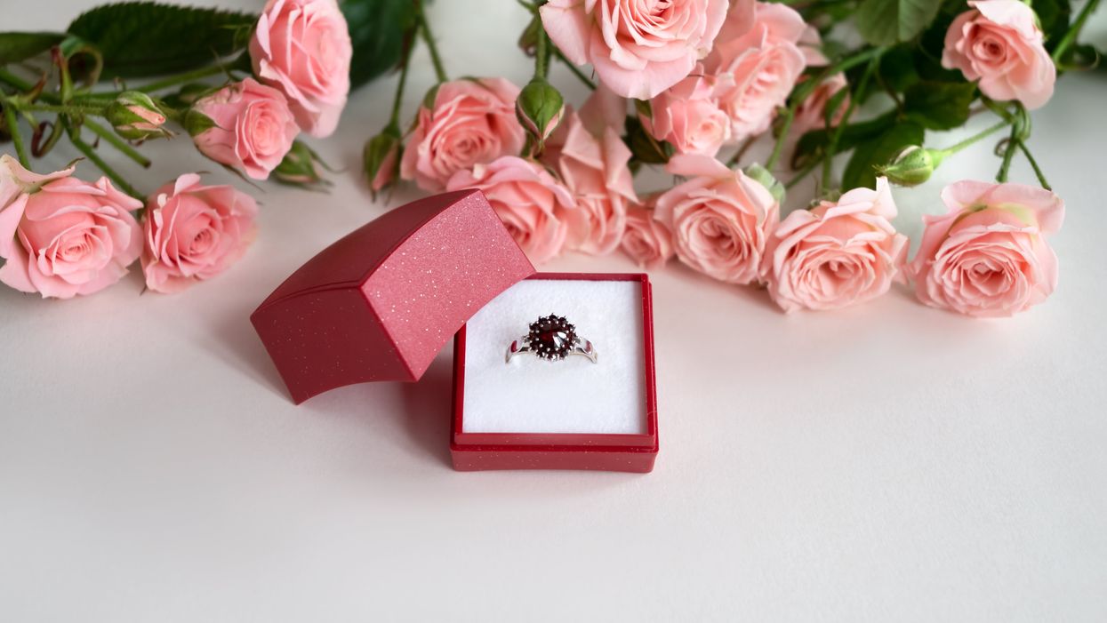 10 gorgeous jewelry pieces to give your sweetheart this Valentine’s Day