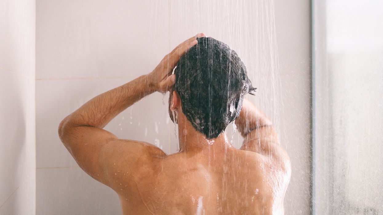 Canadian journalist becomes instant meme after admitting he’s been accidentally using dog shampoo for months