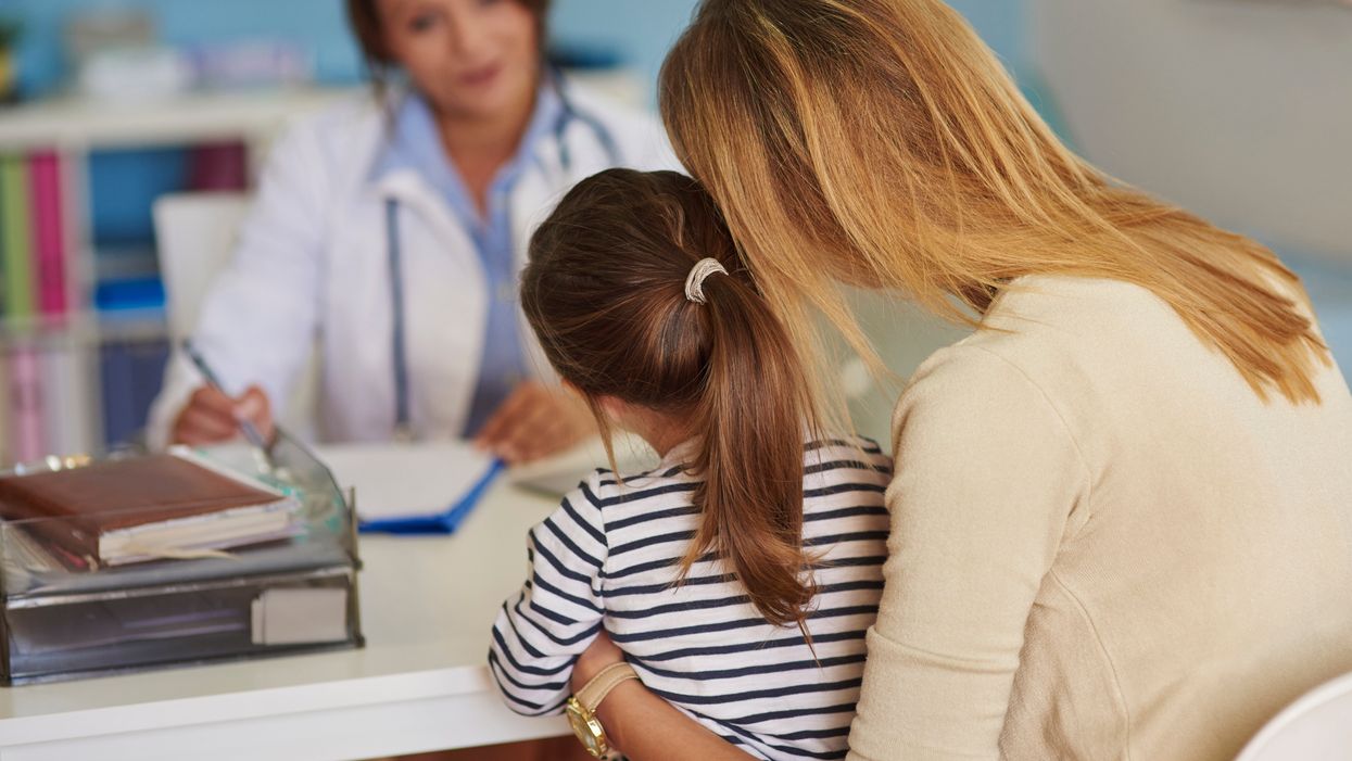 7-year-old girl is forced to sell lemonade to pay for lifesaving brain surgery