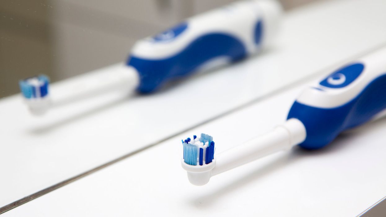 Dentist says there’s a surprising food you should eat if you forgot to pack your toothbrush
