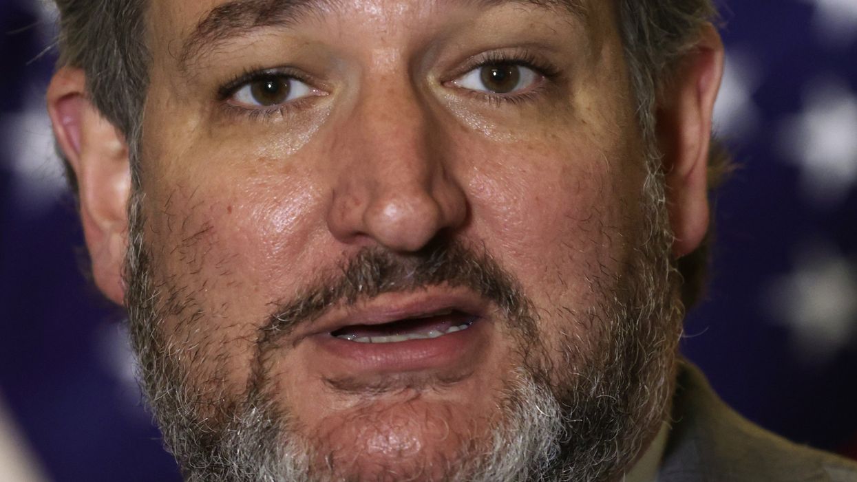 Ted Cruz tricked into retweeting account that mocked one of his most embarrassing moments