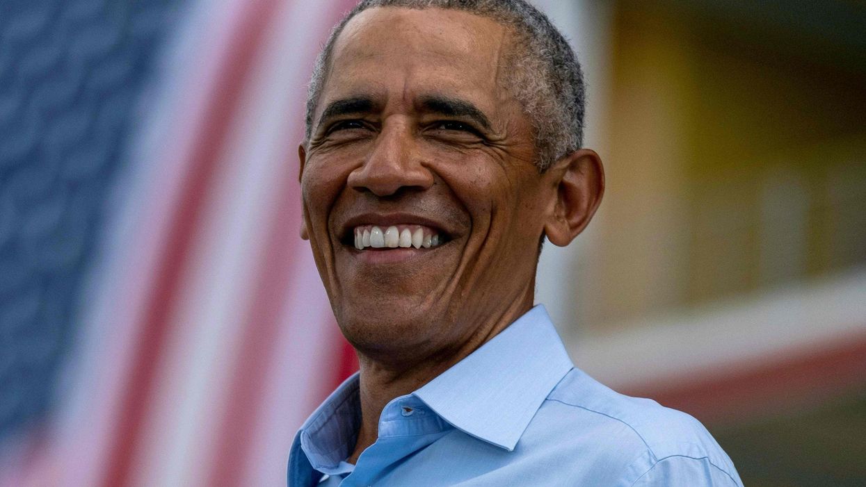 Barack Obama roasts Charles Barkley over weight and gambling