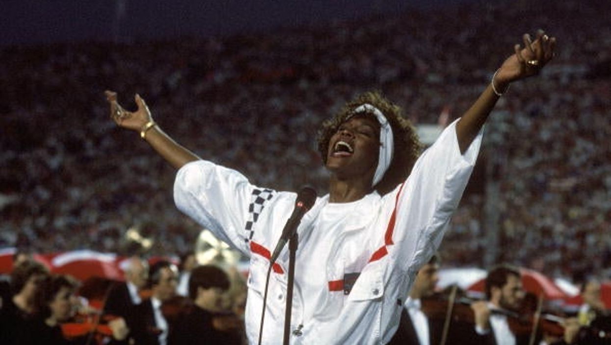 Unearthed fan reaction video to Whitney Houston’s 1991 Super Bowl performance is so pure