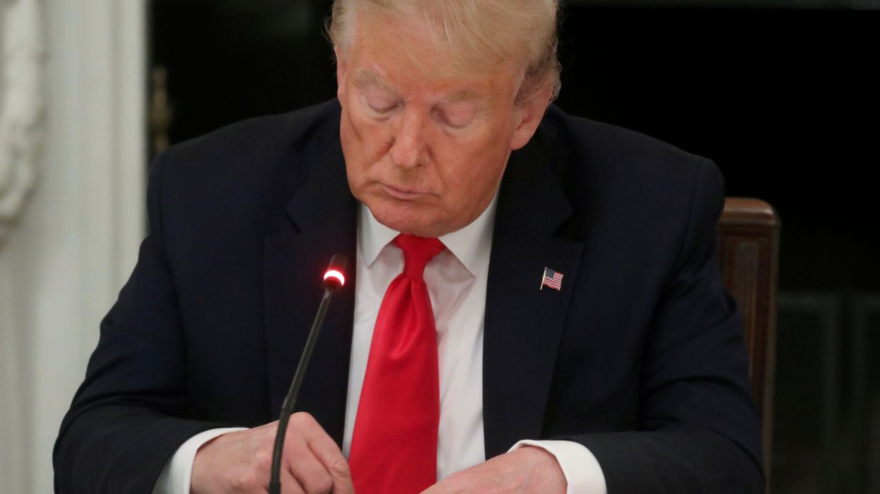 18 of the most bizarre things that Trump has already posted on his new glorified blog