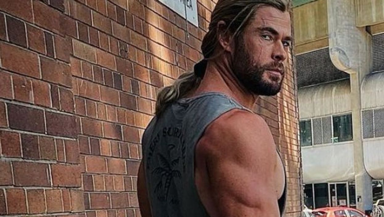 Chris Hemsworth trolled by his brother for ‘skipping leg day’