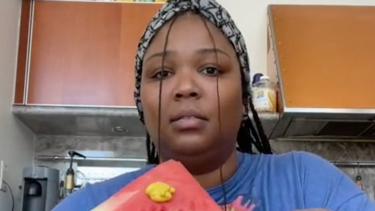 Lizzo tries TikTok trend of mustard on a watermelon —and this was her verdict