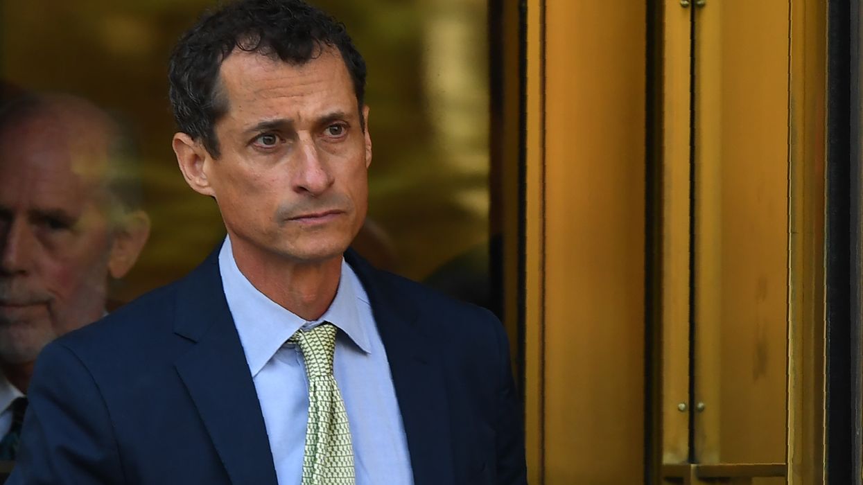 Anthony Weiner wants to sell the tweet that ruined his life as an NFT