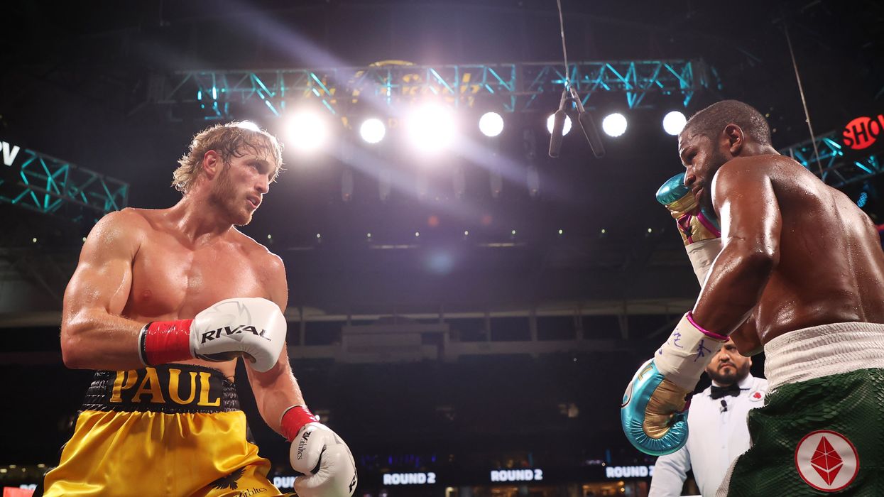 Logan Paul responds to claims he was knocked out during Mayweather fight and held up by opponent
