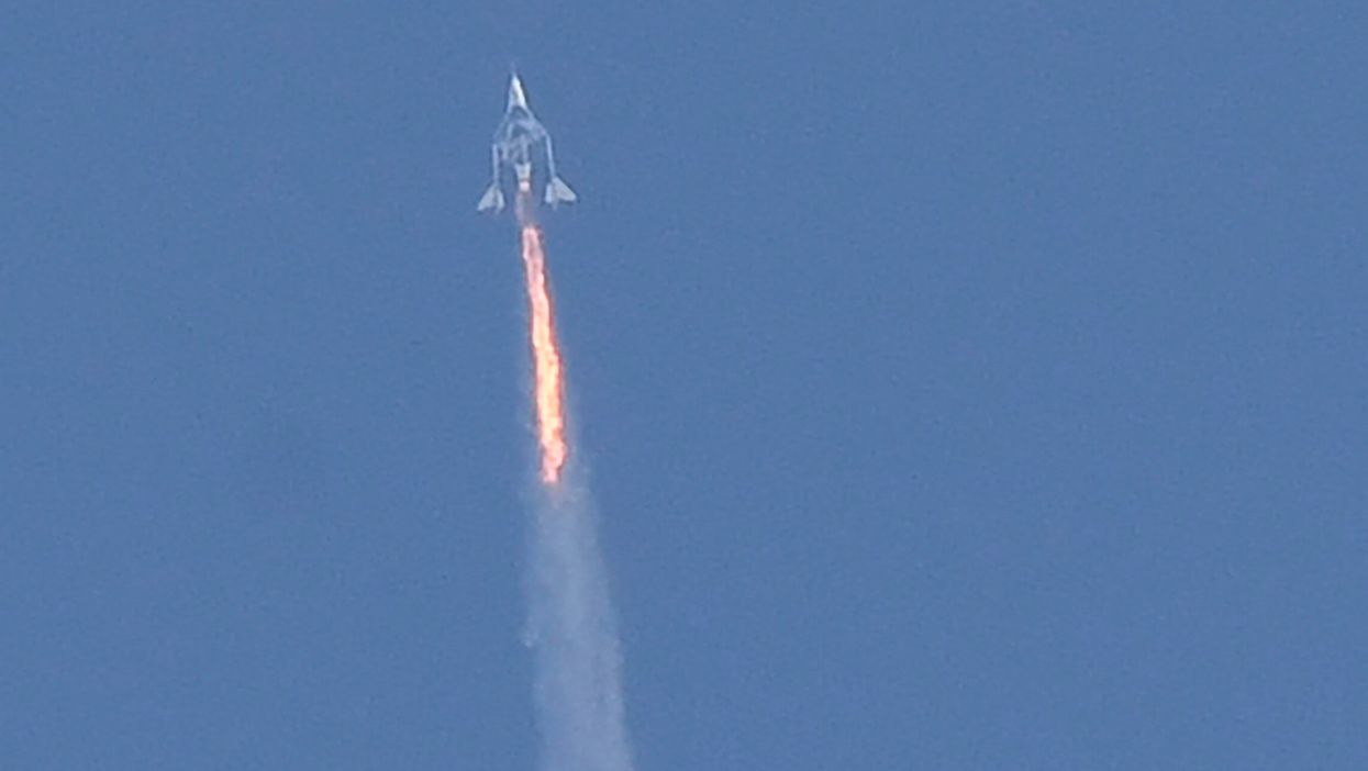 Richard Branson rockets to edge of space in Virgin Galactic passenger plane – here’s how people reacted