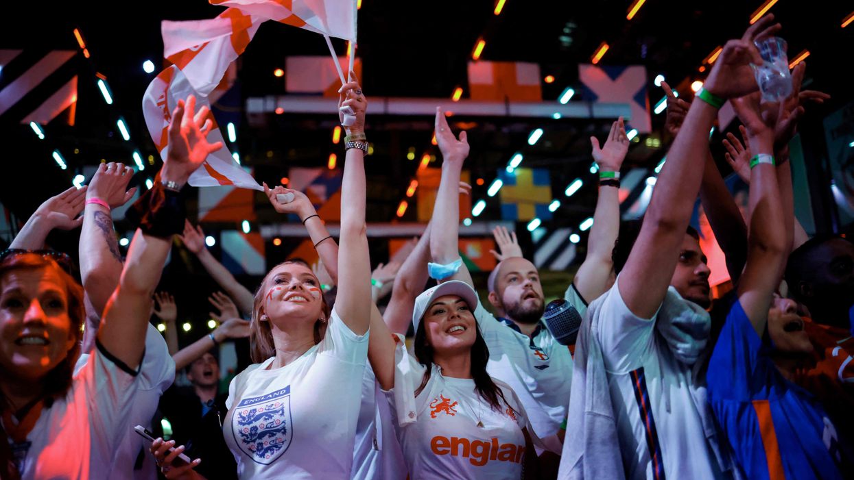 England fans think TV screen is too small at pub - so take matters into their own hands