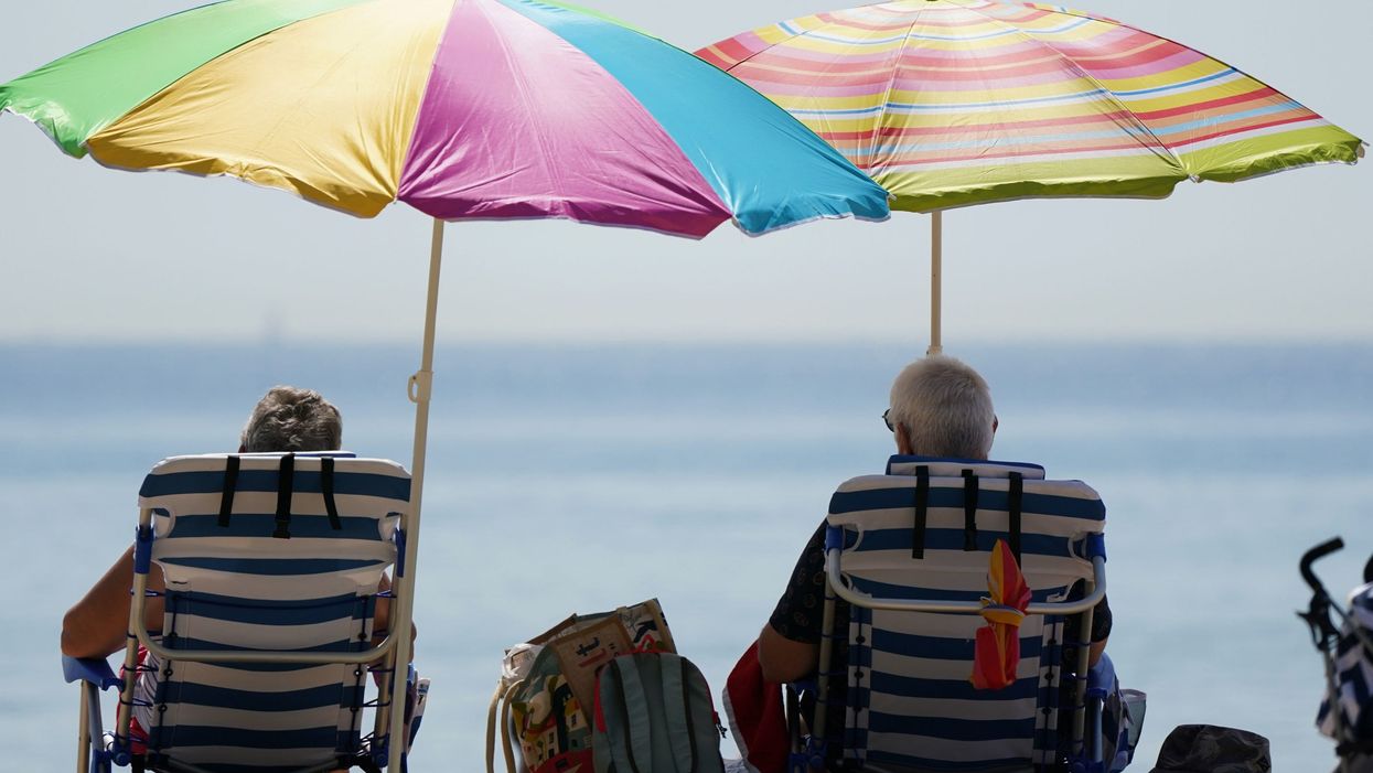 27 of the most hilarious memes about the UK’s relentless heatwave