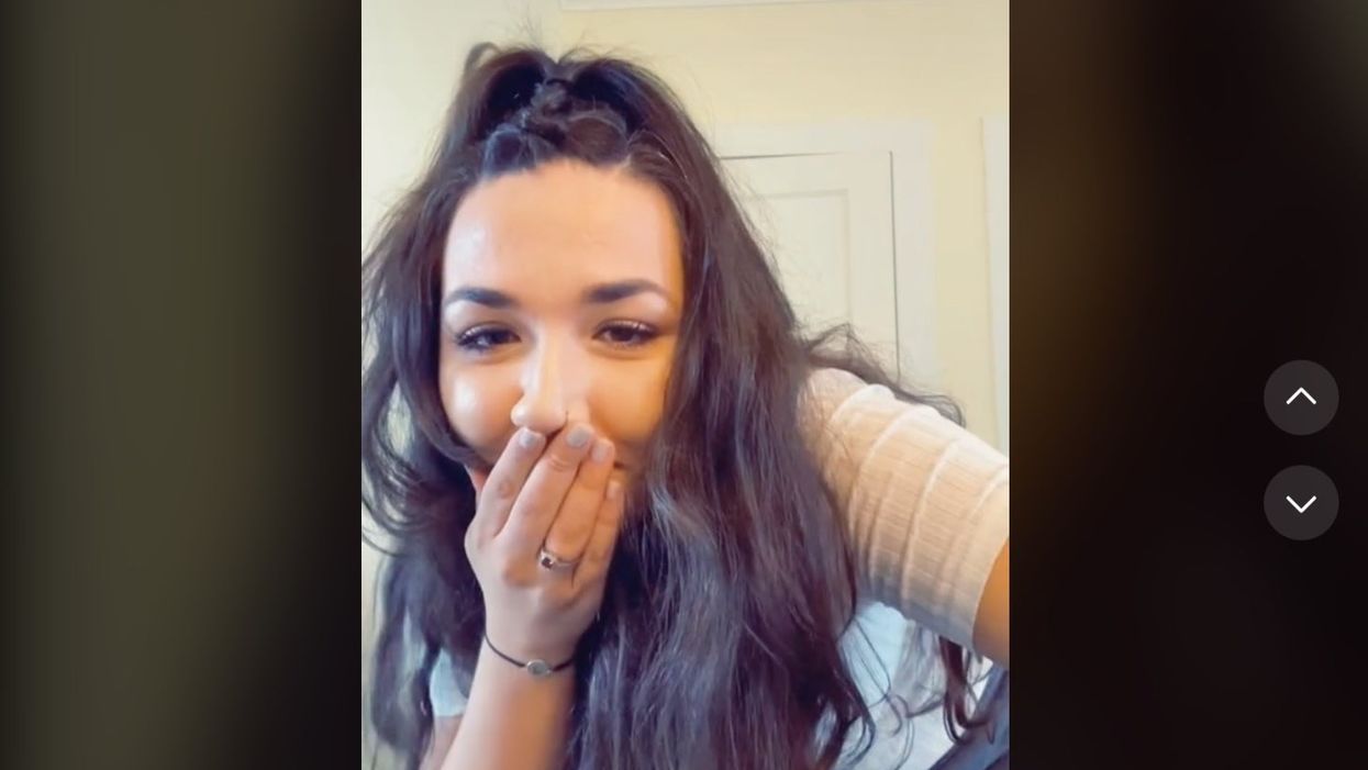 Woman captures mortifying moment colleagues overhear her ranting to pals on Zoom