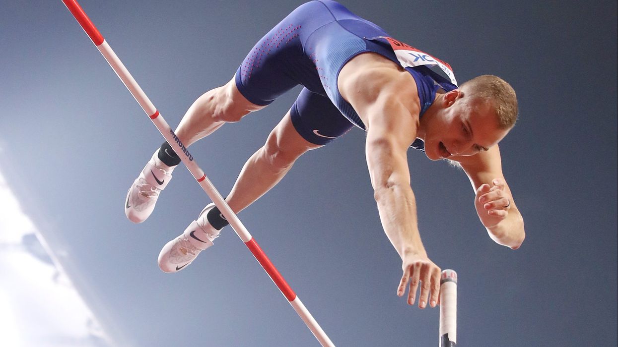 Republican senator says Covid-positive pole vaulter should still compete in Tokyo