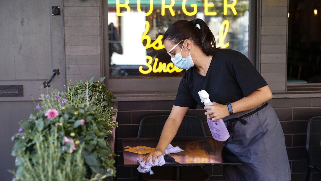 ‘Creepy’ customer ‘leaves completely inappropriate message’ for waitress - alongside £750 tip