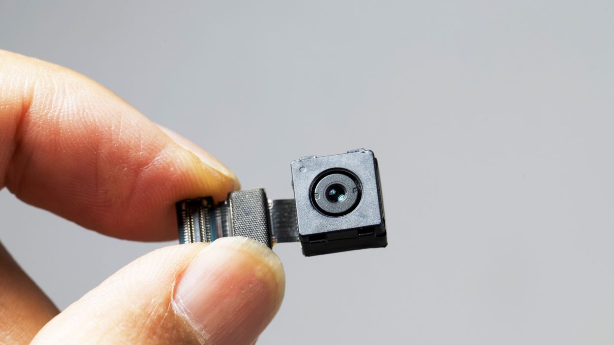 Former hacker reveals how to spot hidden cameras in hotel accommodation