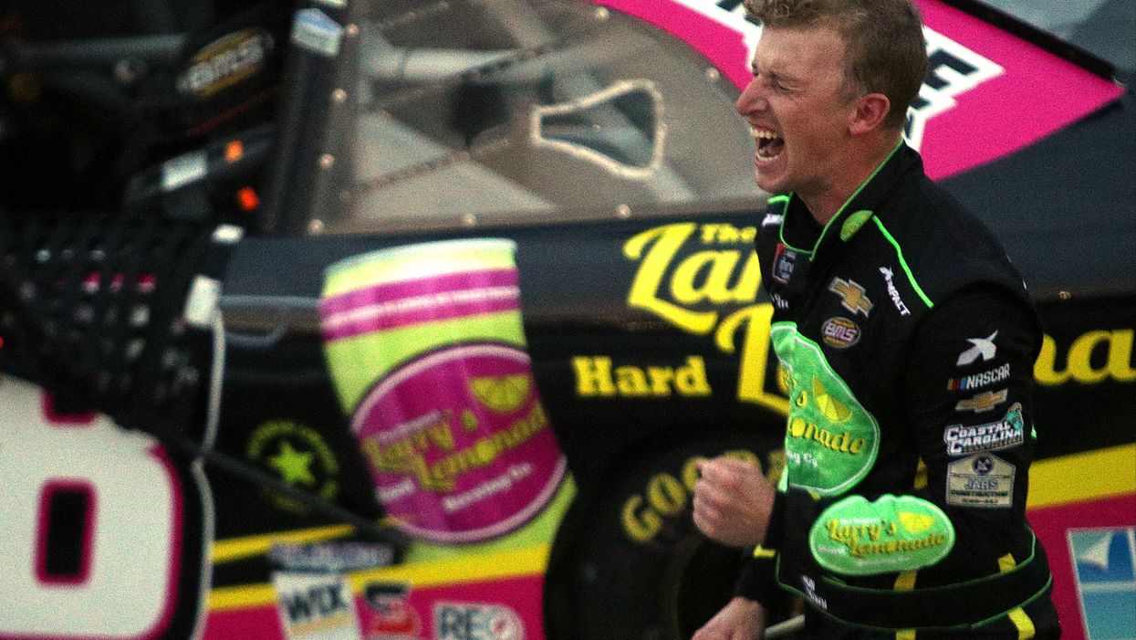 Nascar reporter makes smooth save after crowd starts chanting ‘F**k Joe Biden’