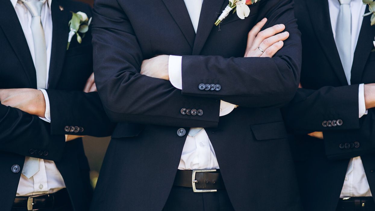 Man tells brother in law to leave wedding after he handed out invitations to his own nuptials