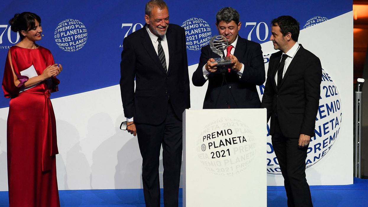 Award-Winning female writer ‘Carmen Mola’ turns out to be three men