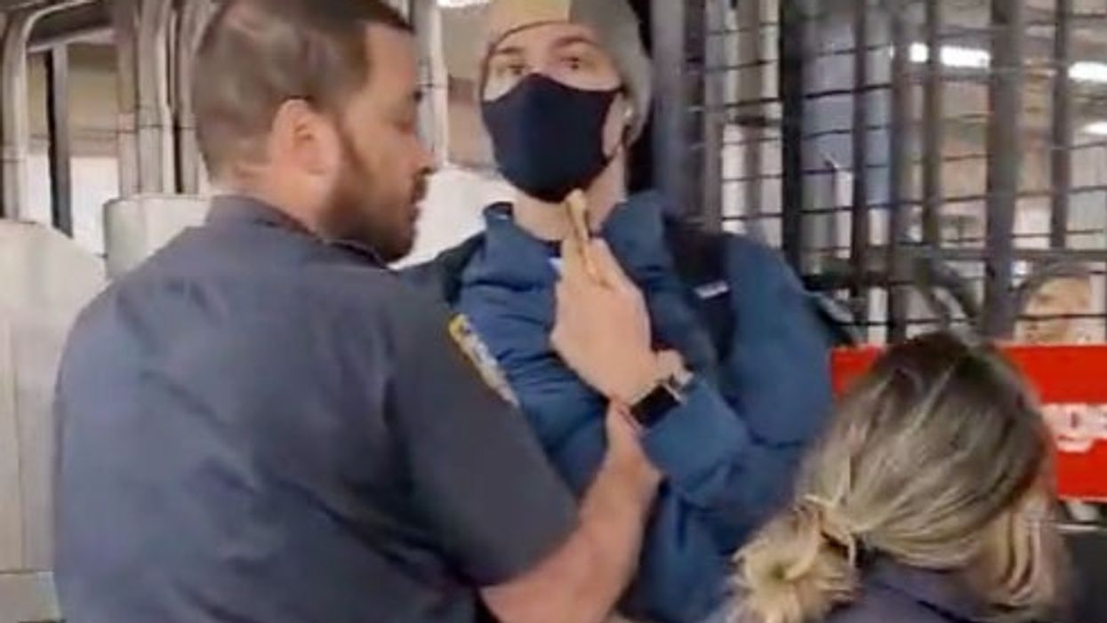 Maskless NYC cops push man out of subway station ‘after he told them to wear one’