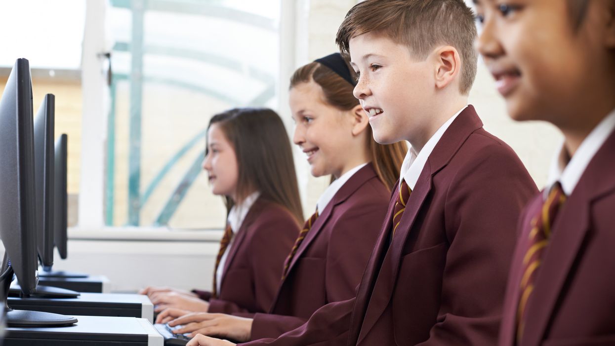 Parents are now able to ‘retouch’ children’s school photographs to remove blemishes in concerning trend