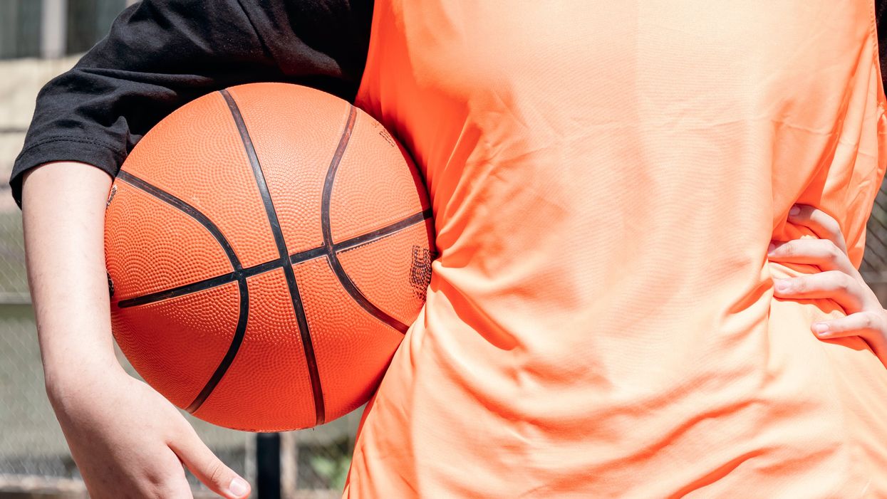 Shocking video of girl ‘sucker punched’ during basketball game goes viral
