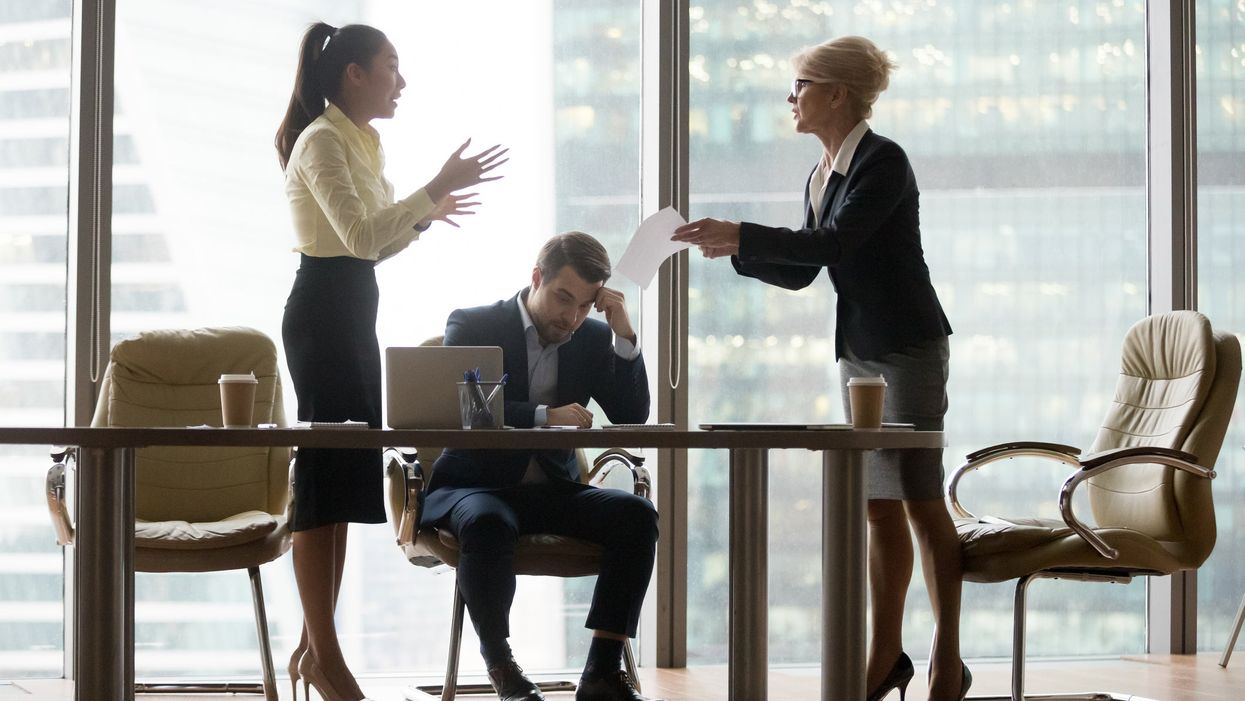 Woman quits job by handing her boss a ‘sorry for your loss’ card and people think it’s brilliant