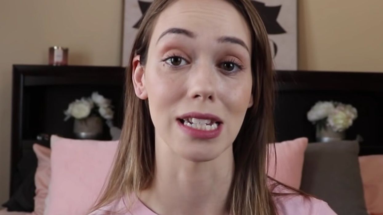 ‘Prison YouTuber’ says she had legs shackled to bed while giving birth
