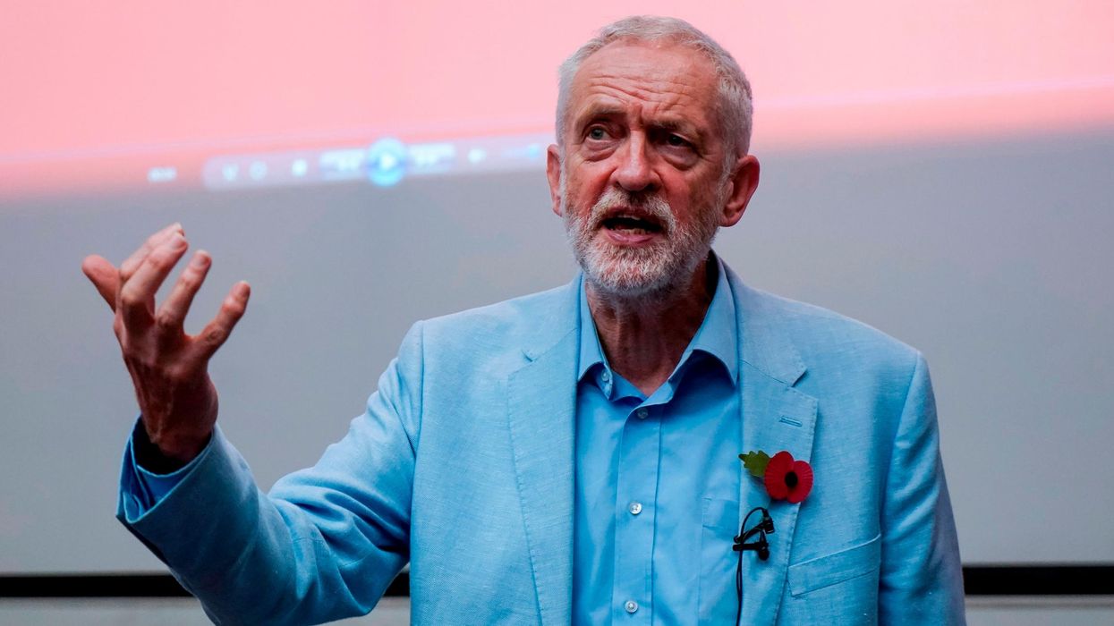 Corbyn warns that Brexit trade deal with the US could lead to 'rat hairs and maggots in food'