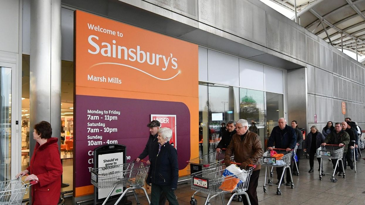 Why people are debating whether supermarkets should enforce face-mask laws