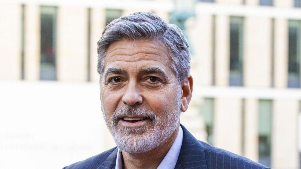 George Clooney apparently gave his 14 closest friends a million dollars and people are speechless