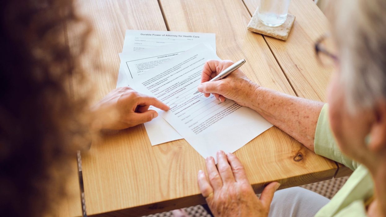 This person used aliens as an excuse to try and get out of doing their taxes