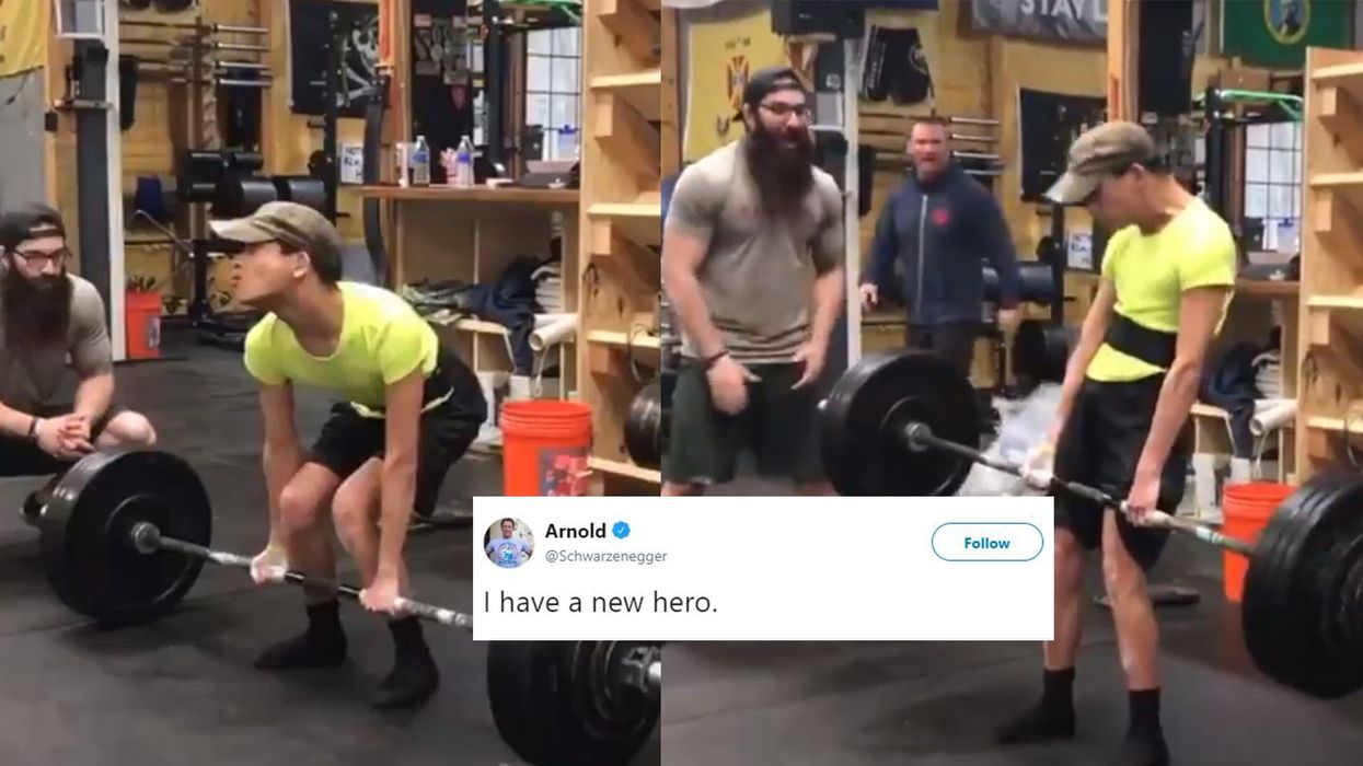 Athlete with cerebral palsy deadlifts 200 pounds and Arnold Schwarzenegger loves it