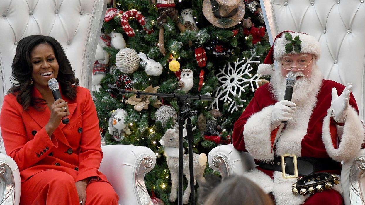 Michelle Obama performs Fortnite dance with Santa at children’s hospital