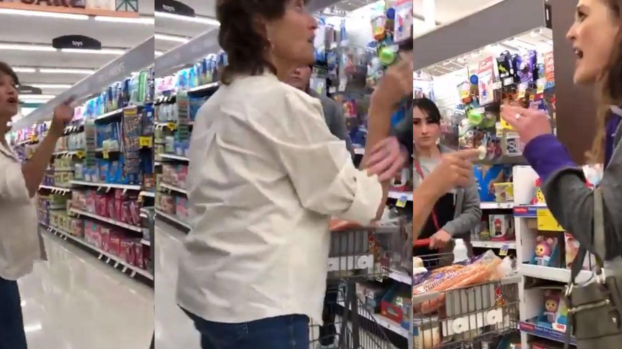 A white woman was harassing two Hispanic women in a supermarket. Then something incredible happened