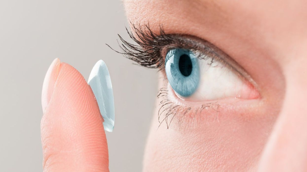 Doctors discover 28-year-old contact lens in woman's eye